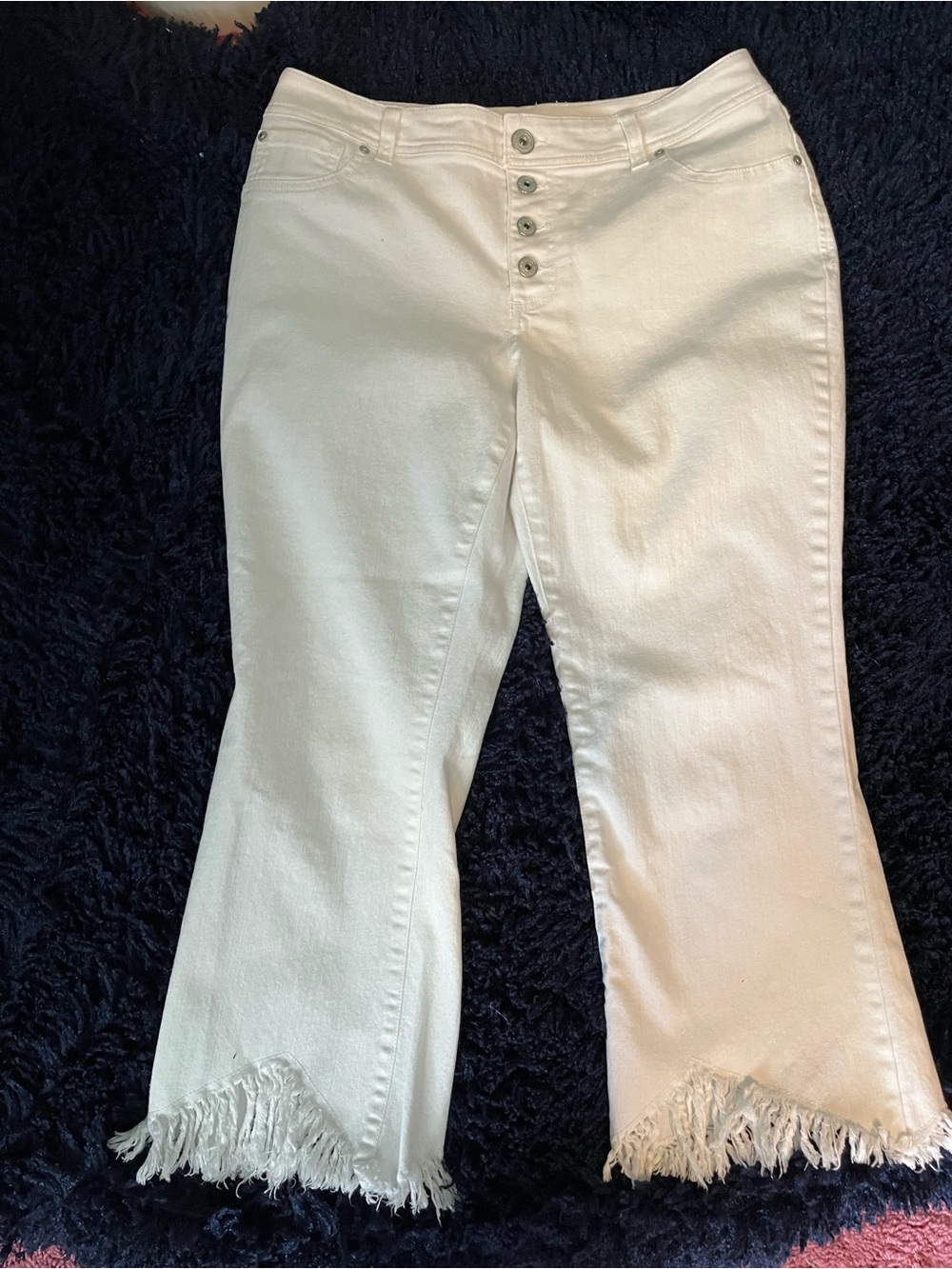 INC International Concepts White Curvy Fit Jeans